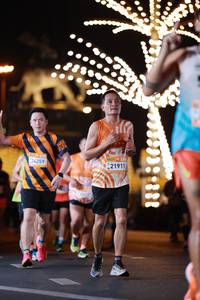 BIB: 24259, 21911, 000
                            <button type="button" onclick="openModal(23131688)" class="btn btn-primary btn-sm float-right btn-popup" data-toggle="modal" data-target=".modal-high-quality">
                        <i class="fas fa-shopping-cart"></i> Add to Cart
                    </button>
                                            <button type="button" onclick="isThisMe(23131688, true)" class="btn btn-success btn-sm float-right btn-popup btn-isme hidden" data-toggle="tooltip" data-placement="bottom" title="นี่คือรูปของคุณใช่ไหม คลิกที่นี่เพื่อเอาเข้าอัลบั้ม">
                        <i class="fas fa-plus"></i> Add to album
                    </button>
                    <button type="button" onclick="isThisMe(23131688, false)" class="btn btn-warning btn-sm float-right btn-popup btn-isnotme hidden">
                        <i class="fas fa-ban"></i> Remove from album
                    </button>